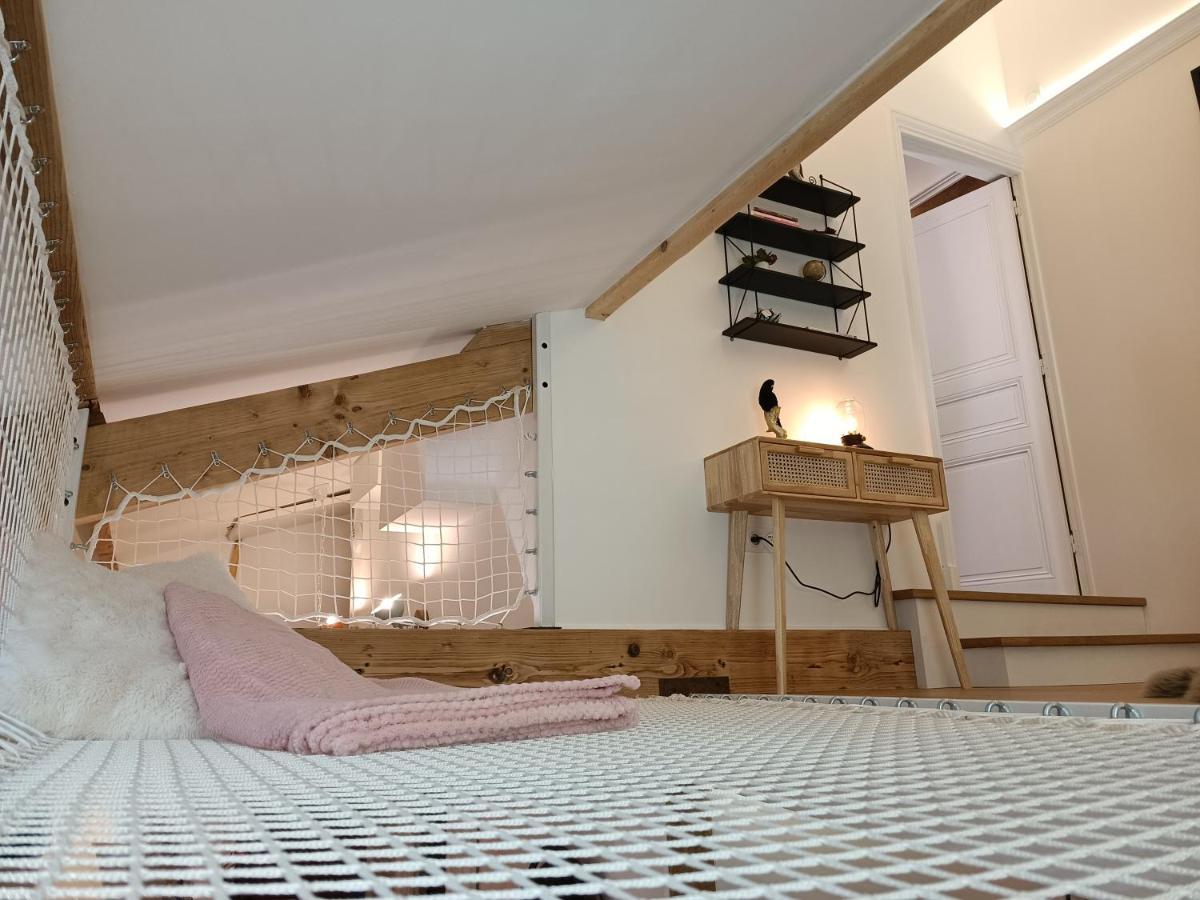 Le Maréchal Duplex - Appartement Cosy avec Baignoire spa Balnéo - CAEN hyper Centre Exterior foto
